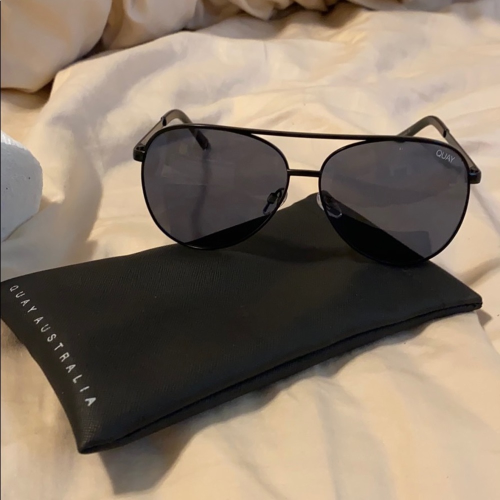 Quay Australia Vivienne glasses